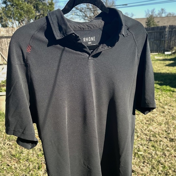 Rhone Delta Pique Polo Short Sleeved Black Size Medium - Picture 1 of 9